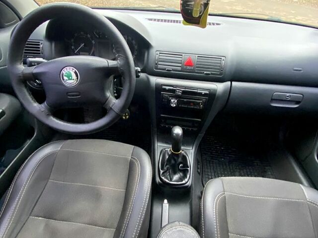 Зеленый Шкода Октавия, объемом двигателя 2 л и пробегом 300 тыс. км за 4300 $, фото 9 на Automoto.ua