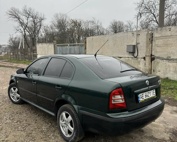 Зелений Шкода Октавія, об'ємом двигуна 1.98 л та пробігом 250 тис. км за 3800 $, фото 7 на Automoto.ua
