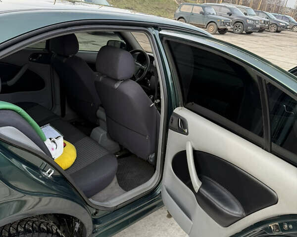 Зеленый Шкода Октавия, объемом двигателя 1.98 л и пробегом 235 тыс. км за 4700 $, фото 7 на Automoto.ua