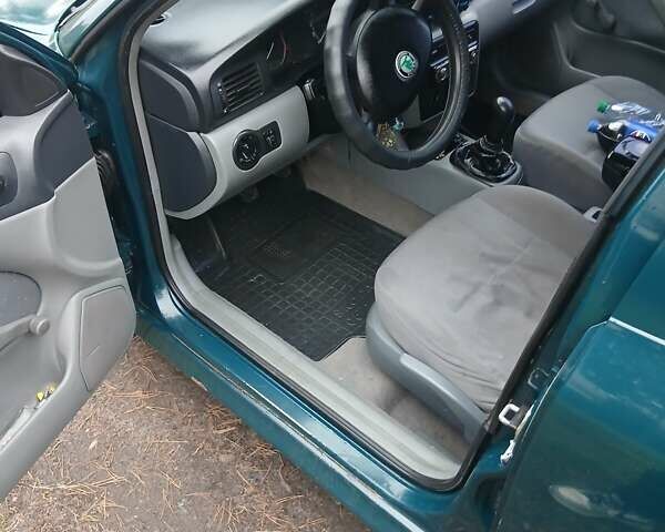 Зеленый Шкода Октавия, объемом двигателя 1.6 л и пробегом 386 тыс. км за 2299 $, фото 12 на Automoto.ua