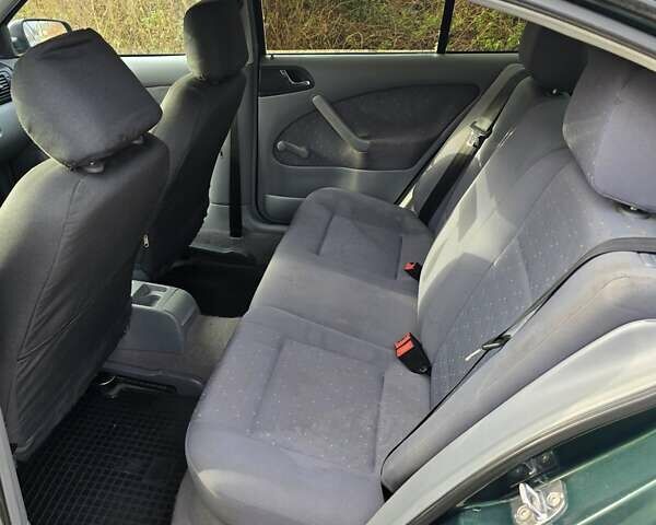 Зелений Шкода Октавія, об'ємом двигуна 1.6 л та пробігом 192 тис. км за 3000 $, фото 4 на Automoto.ua