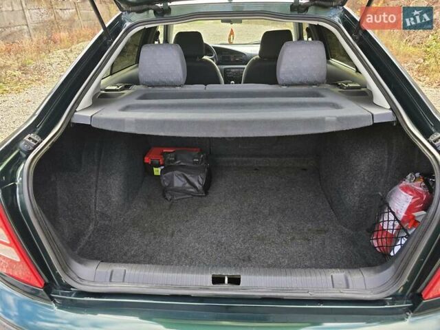 Зелений Шкода Октавія, об'ємом двигуна 1.6 л та пробігом 192 тис. км за 3000 $, фото 3 на Automoto.ua
