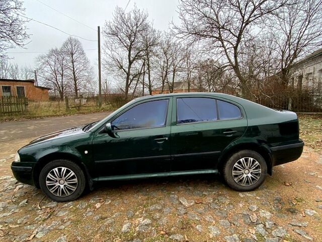 Зеленый Шкода Октавия, объемом двигателя 2 л и пробегом 300 тыс. км за 4300 $, фото 4 на Automoto.ua