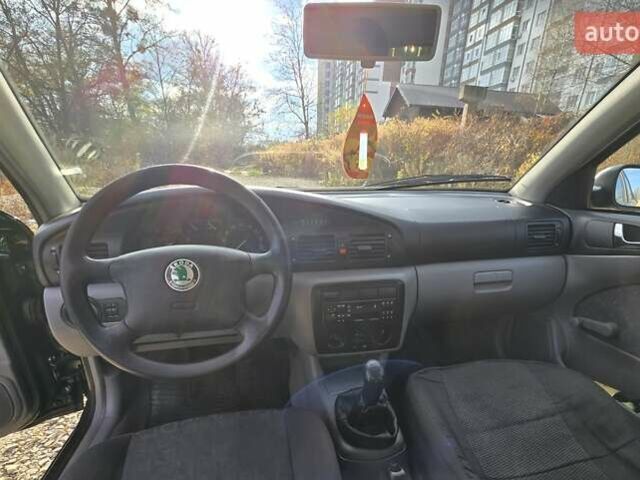 Зелений Шкода Октавія, об'ємом двигуна 1.6 л та пробігом 192 тис. км за 3000 $, фото 6 на Automoto.ua