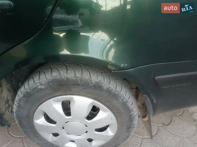 Зеленый Шкода Октавия, объемом двигателя 1.8 л и пробегом 240 тыс. км за 3900 $, фото 14 на Automoto.ua