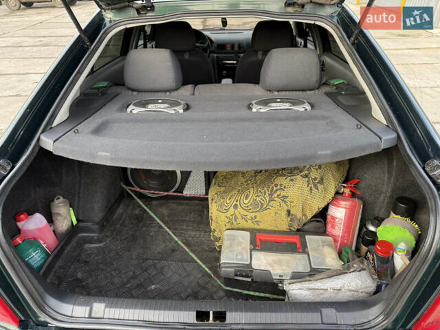 Зеленый Шкода Октавия, объемом двигателя 1.98 л и пробегом 235 тыс. км за 4700 $, фото 15 на Automoto.ua