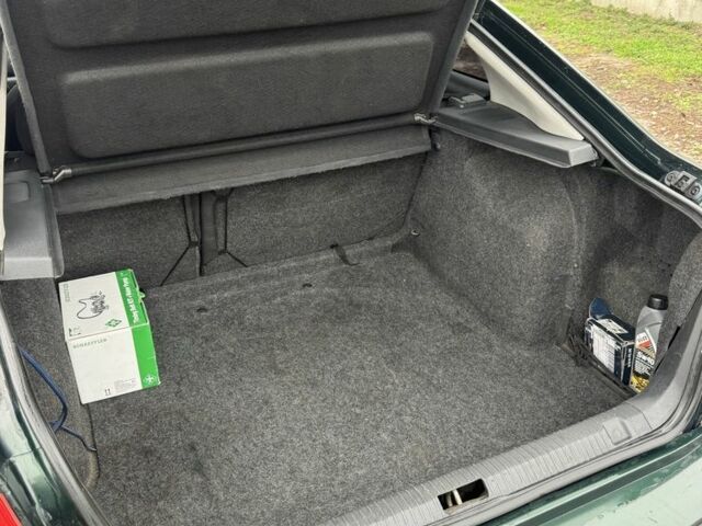 Зеленый Шкода Октавия, объемом двигателя 2 л и пробегом 250 тыс. км за 3800 $, фото 13 на Automoto.ua