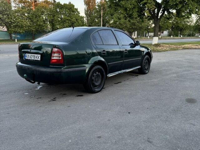 Зеленый Шкода Октавия, объемом двигателя 1.8 л и пробегом 328 тыс. км за 3000 $, фото 4 на Automoto.ua