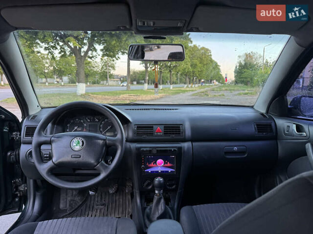 Зеленый Шкода Октавия, объемом двигателя 1.78 л и пробегом 323 тыс. км за 3500 $, фото 8 на Automoto.ua