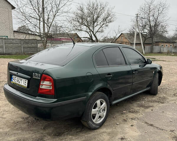 Зелений Шкода Октавія, об'ємом двигуна 1.98 л та пробігом 250 тис. км за 3800 $, фото 5 на Automoto.ua