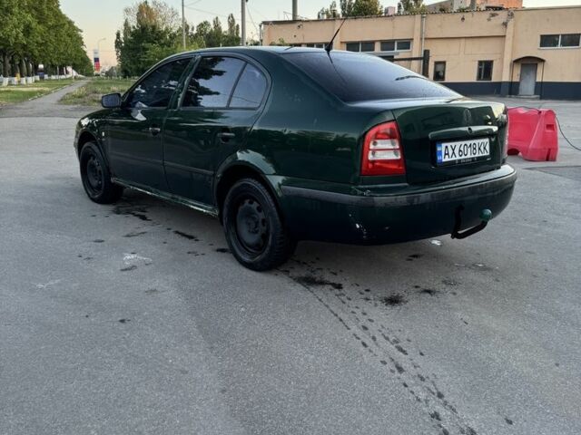 Зеленый Шкода Октавия, объемом двигателя 1.8 л и пробегом 328 тыс. км за 3000 $, фото 2 на Automoto.ua