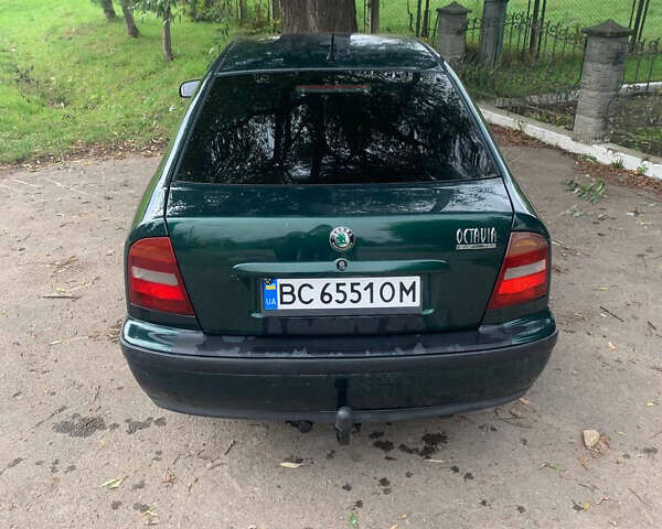 Зеленый Шкода Октавия, объемом двигателя 1.9 л и пробегом 383 тыс. км за 4500 $, фото 8 на Automoto.ua