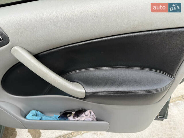 Зеленый Шкода Октавия, объемом двигателя 1.98 л и пробегом 235 тыс. км за 4700 $, фото 13 на Automoto.ua