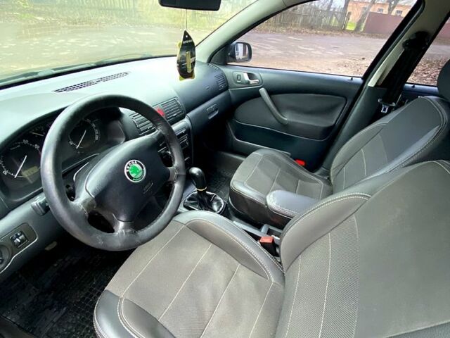 Зеленый Шкода Октавия, объемом двигателя 2 л и пробегом 300 тыс. км за 4300 $, фото 8 на Automoto.ua