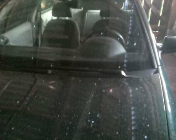 Зелений Шкода Октавія, об'ємом двигуна 1.6 л та пробігом 290 тис. км за 3300 $, фото 1 на Automoto.ua