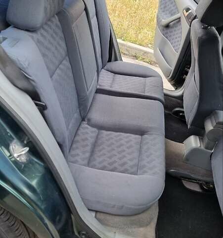 Зеленый Шкода Октавия, объемом двигателя 1.78 л и пробегом 280 тыс. км за 3900 $, фото 16 на Automoto.ua