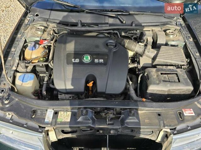 Зелений Шкода Октавія, об'ємом двигуна 1.6 л та пробігом 192 тис. км за 3000 $, фото 8 на Automoto.ua