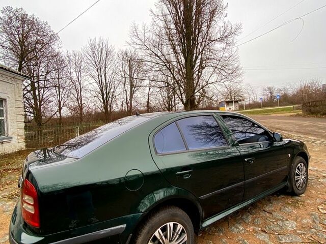 Зеленый Шкода Октавия, объемом двигателя 2 л и пробегом 300 тыс. км за 4300 $, фото 3 на Automoto.ua