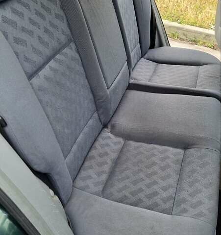 Зеленый Шкода Октавия, объемом двигателя 1.78 л и пробегом 280 тыс. км за 3900 $, фото 15 на Automoto.ua