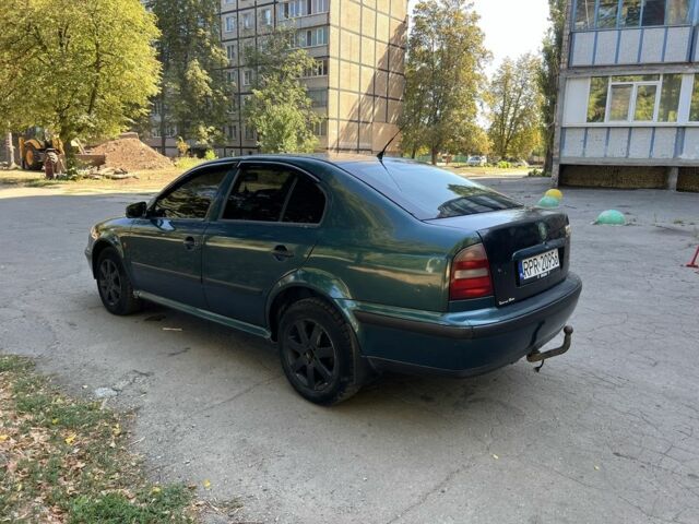 Зелений Шкода Октавія, об'ємом двигуна 1.9 л та пробігом 300 тис. км за 1750 $, фото 5 на Automoto.ua