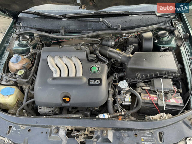 Зеленый Шкода Октавия, объемом двигателя 1.98 л и пробегом 235 тыс. км за 4700 $, фото 18 на Automoto.ua