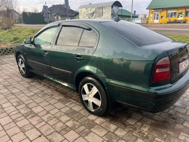 Зелений Шкода Октавія, об'ємом двигуна 2 л та пробігом 390 тис. км за 2800 $, фото 9 на Automoto.ua