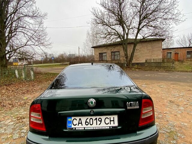 Зеленый Шкода Октавия, объемом двигателя 2 л и пробегом 300 тыс. км за 4300 $, фото 7 на Automoto.ua