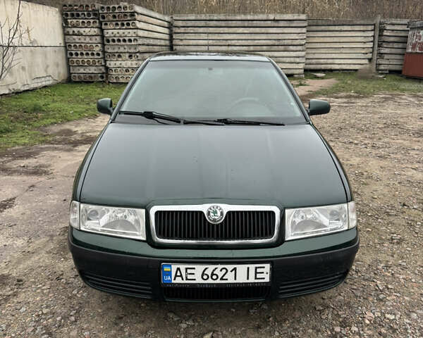 Зелений Шкода Октавія, об'ємом двигуна 1.98 л та пробігом 250 тис. км за 3800 $, фото 2 на Automoto.ua