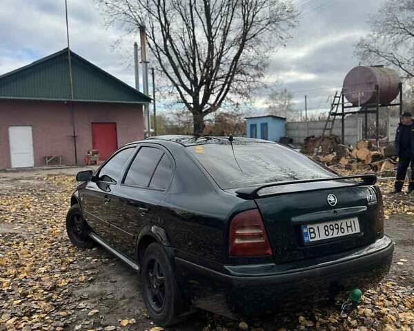 Зеленый Шкода Октавия, объемом двигателя 1.6 л и пробегом 316 тыс. км за 3600 $, фото 6 на Automoto.ua