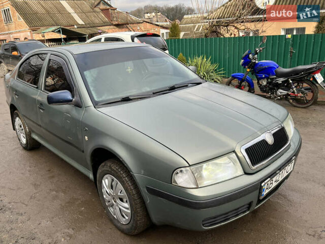 Зелений Шкода Октавія, об'ємом двигуна 1.6 л та пробігом 275 тис. км за 2999 $, фото 3 на Automoto.ua