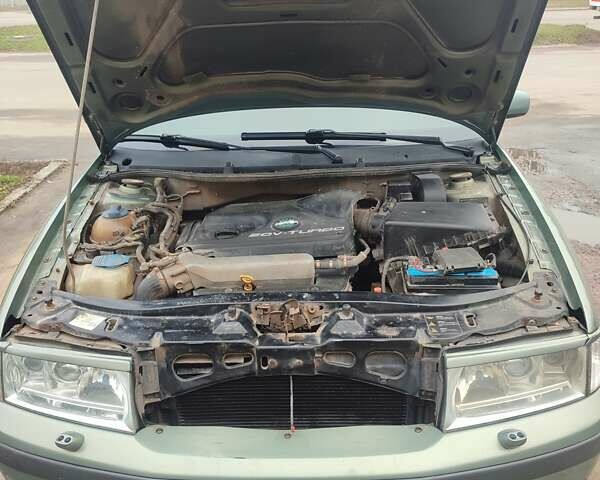 Зелений Шкода Октавія, об'ємом двигуна 1.78 л та пробігом 254 тис. км за 5000 $, фото 13 на Automoto.ua