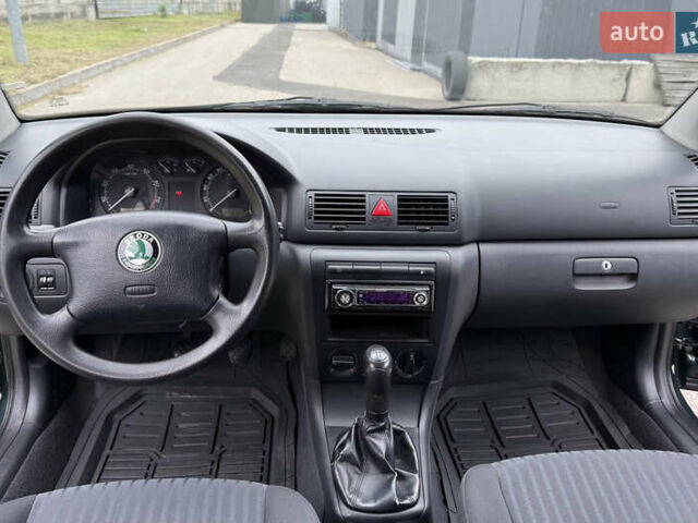 Шкода Октавия 2001 в Киеве на Automoto.ua Зеленый Шкода Октавия, объемом двигателя 1.6 л и пробегом 173 тыс. км за 5250 $, фото 18 на Automoto.ua