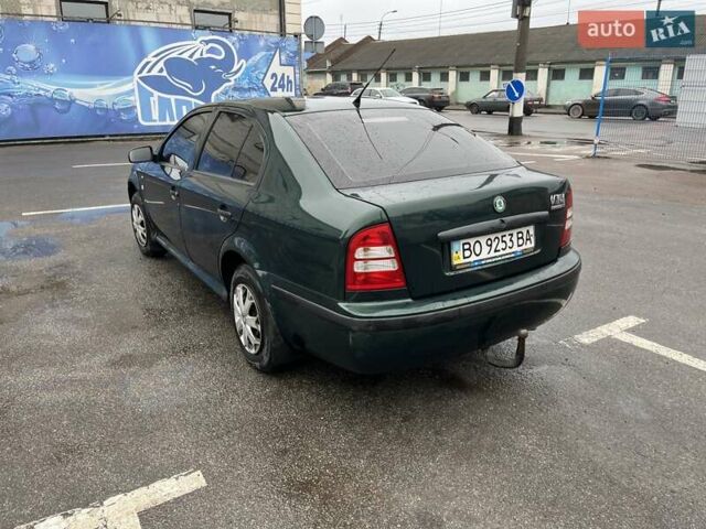Зелений Шкода Октавія, об'ємом двигуна 1.6 л та пробігом 333 тис. км за 3200 $, фото 6 на Automoto.ua