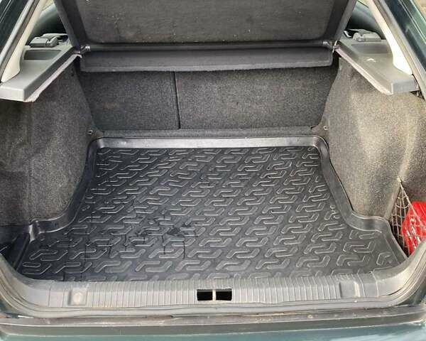 Зеленый Шкода Октавия, объемом двигателя 1.9 л и пробегом 328 тыс. км за 4600 $, фото 10 на Automoto.ua