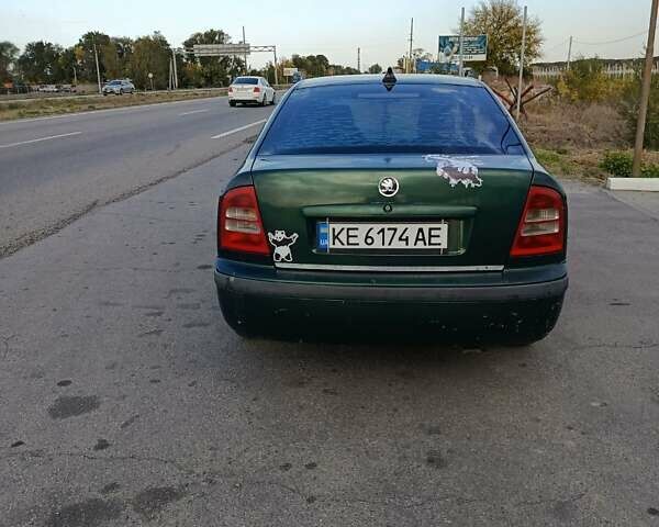 Зеленый Шкода Октавия, объемом двигателя 1.6 л и пробегом 445 тыс. км за 3500 $, фото 10 на Automoto.ua