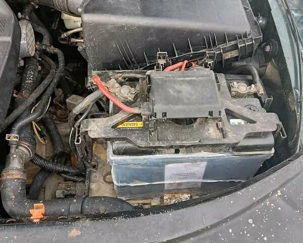 Зеленый Шкода Октавия, объемом двигателя 1.9 л и пробегом 328 тыс. км за 4600 $, фото 16 на Automoto.ua