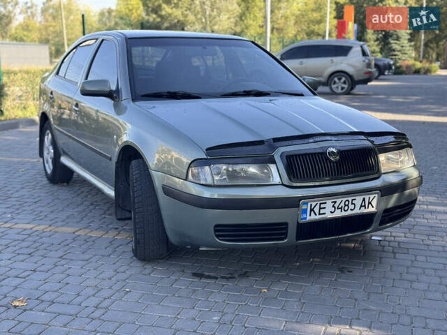 Зеленый Шкода Октавия, объемом двигателя 1.8 л и пробегом 300 тыс. км за 4300 $, фото 8 на Automoto.ua