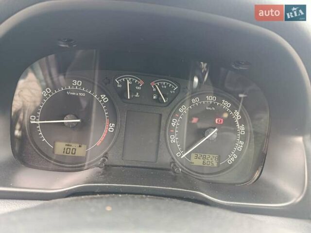 Зеленый Шкода Октавия, объемом двигателя 1.9 л и пробегом 328 тыс. км за 4600 $, фото 17 на Automoto.ua