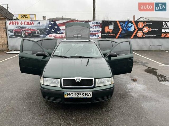 Зелений Шкода Октавія, об'ємом двигуна 1.6 л та пробігом 333 тис. км за 3200 $, фото 12 на Automoto.ua