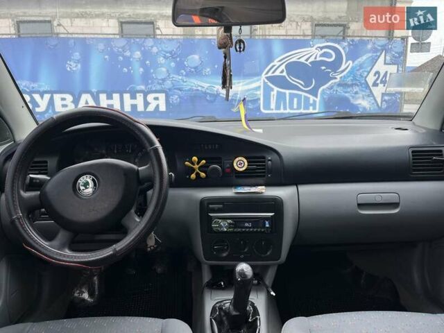 Зелений Шкода Октавія, об'ємом двигуна 1.6 л та пробігом 333 тис. км за 3200 $, фото 19 на Automoto.ua