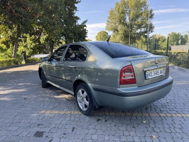 Зеленый Шкода Октавия, объемом двигателя 1.8 л и пробегом 300 тыс. км за 4600 $, фото 3 на Automoto.ua