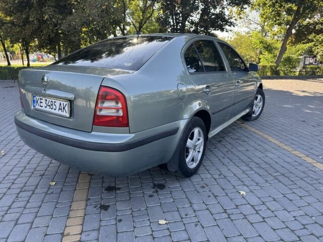 Зеленый Шкода Октавия, объемом двигателя 1.8 л и пробегом 300 тыс. км за 4600 $, фото 5 на Automoto.ua