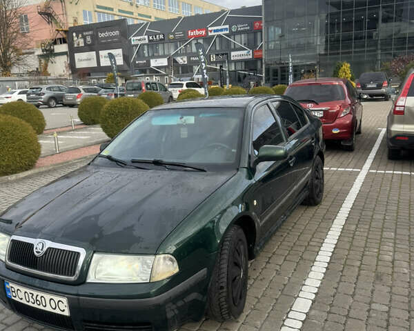 Шкода Октавия 2001 в Львове на Automoto.ua Зеленый Шкода Октавия, объемом двигателя 1.9 л и пробегом 429 тыс. км за 3300 $, фото 2 на Automoto.ua