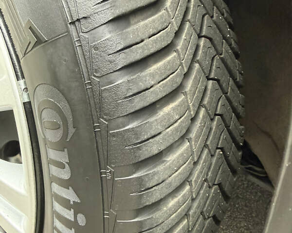 Шкода Октавия 2001 в Киеве на Automoto.ua Зеленый Шкода Октавия, объемом двигателя 1.6 л и пробегом 173 тыс. км за 5250 $, фото 26 на Automoto.ua