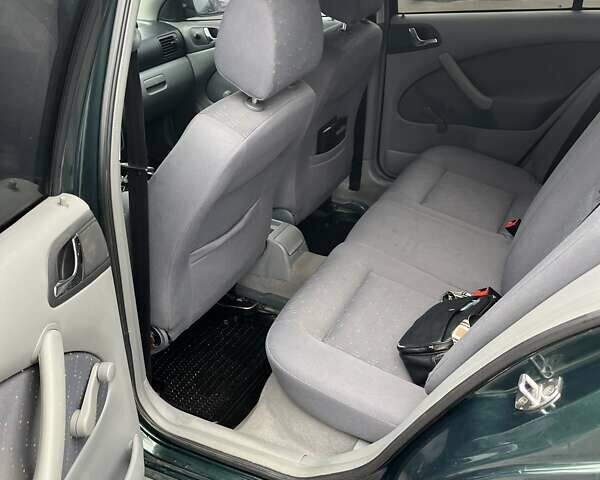 Зелений Шкода Октавія, об'ємом двигуна 1.6 л та пробігом 333 тис. км за 3200 $, фото 17 на Automoto.ua