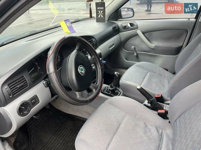 Зелений Шкода Октавія, об'ємом двигуна 1.6 л та пробігом 333 тис. км за 3200 $, фото 14 на Automoto.ua