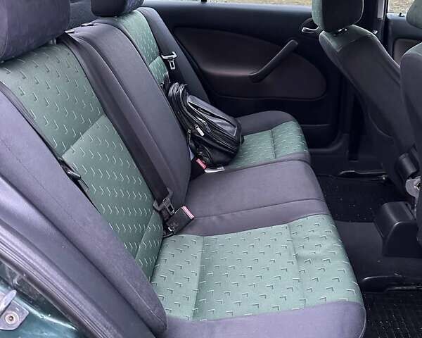 Зеленый Шкода Октавия, объемом двигателя 1.9 л и пробегом 328 тыс. км за 4450 $, фото 12 на Automoto.ua