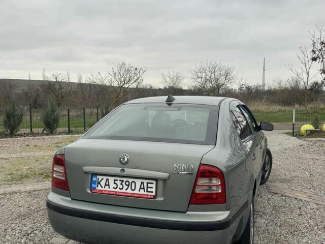 Зелений Шкода Октавія, об'ємом двигуна 1.8 л та пробігом 294 тис. км за 3500 $, фото 3 на Automoto.ua