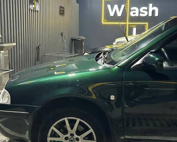 Зелений Шкода Октавія, об'ємом двигуна 2 л та пробігом 323 тис. км за 5600 $, фото 8 на Automoto.ua