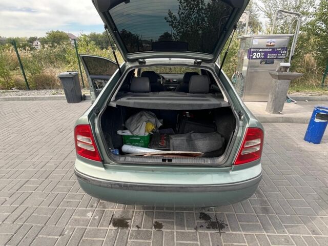 Зелений Шкода Октавія, об'ємом двигуна 1.9 л та пробігом 370 тис. км за 2600 $, фото 8 на Automoto.ua